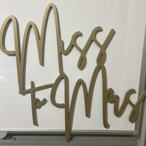 Miss to Mrs gold sign